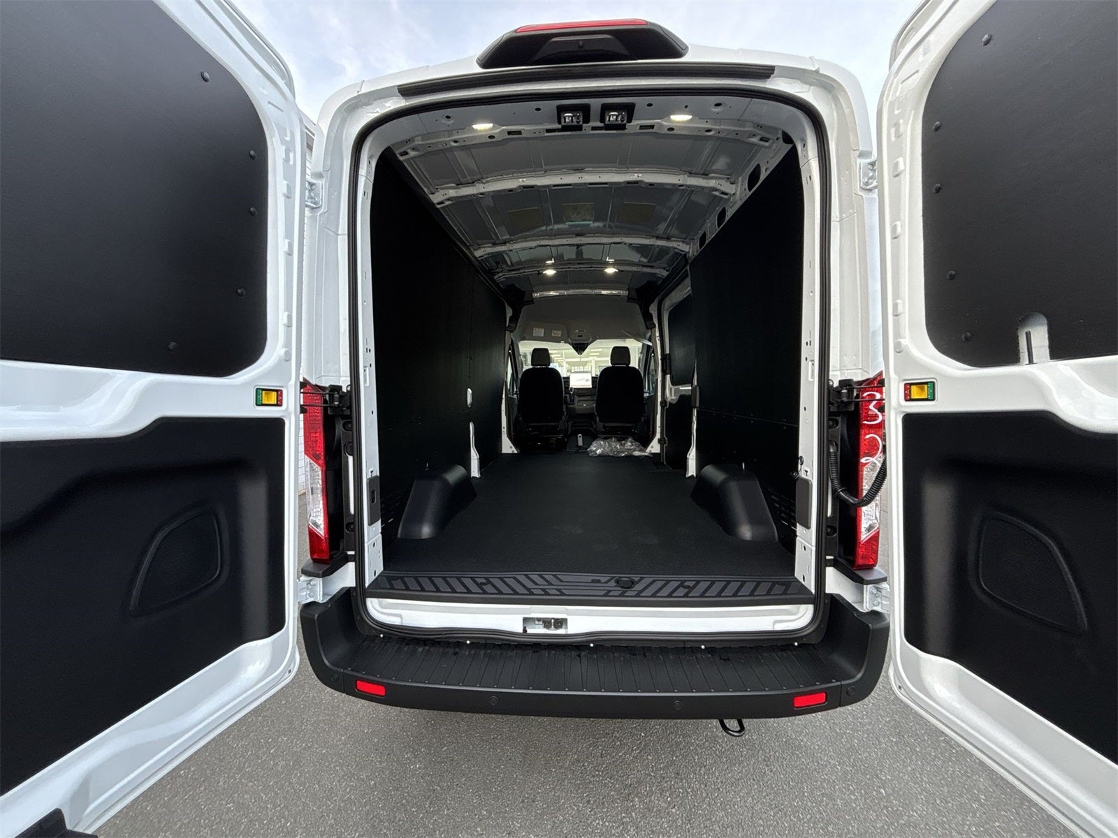 2026 Ford Transit-250 Base