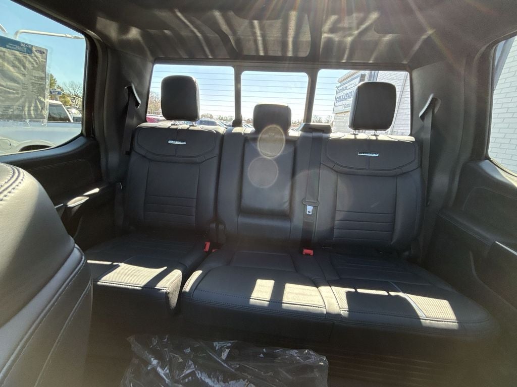 2025 Ford F-150 Platinum