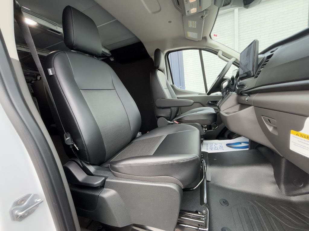 2025 Ford Transit-150 Base