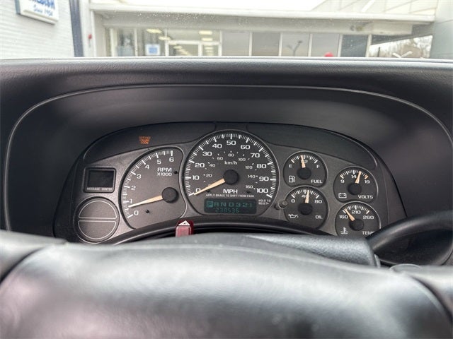 2002 Chevrolet Silverado 1500 Base