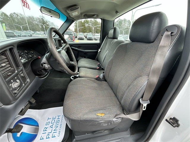 2002 Chevrolet Silverado 1500 Base