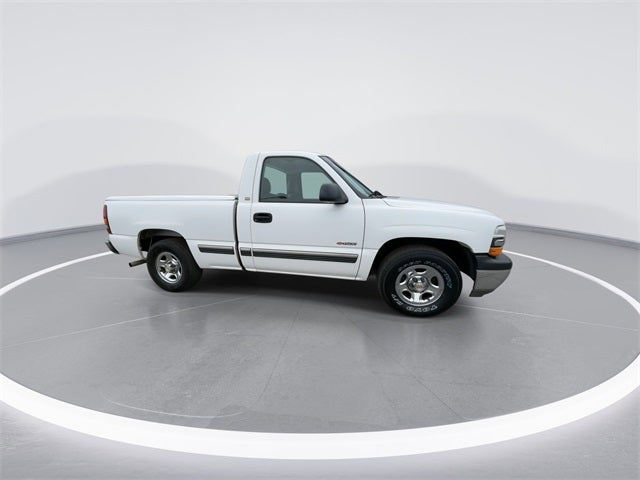 2002 Chevrolet Silverado 1500 Base