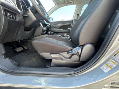 2024 Mitsubishi Outlander Sport 2.0 ES