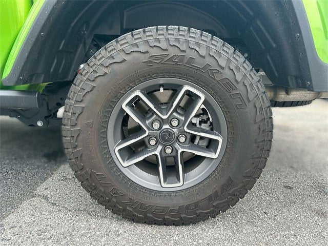 2025 Jeep GLADIATOR Mojave