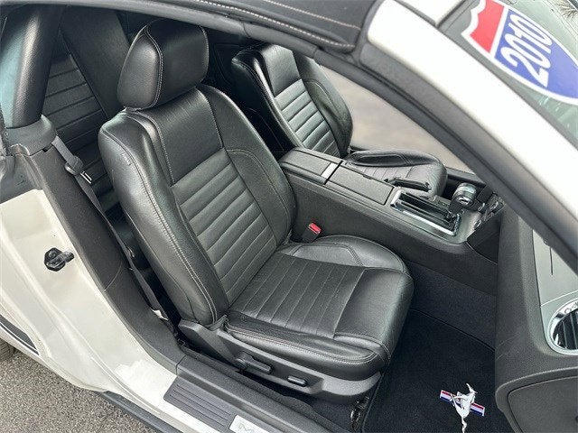 2010 Ford MUSTANG Premium