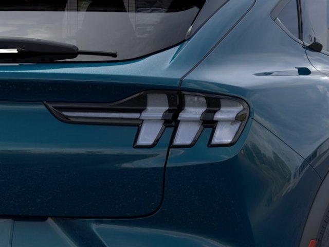 2026 Ford MUSTANG MACHE Select
