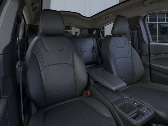 2025 Ford MUSTANG MACHE Premium