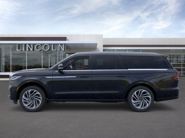 2025 Lincoln NAVIGATOR L RSV