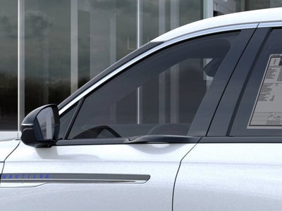 2026 Lincoln NAUTILUS HYBRID Premiere