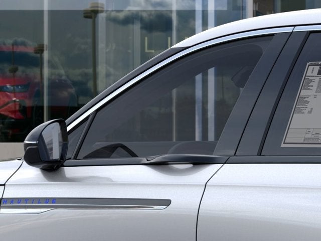 2026 Lincoln NAUTILUS HYBRID Premiere