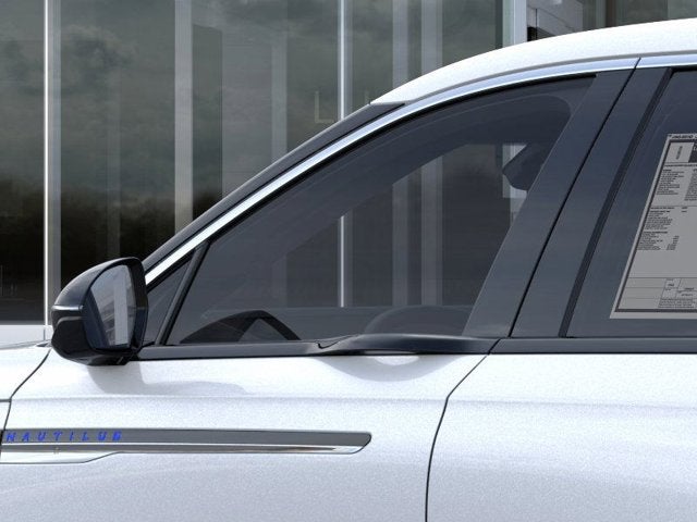 2026 Lincoln NAUTILUS HYBRID Premiere