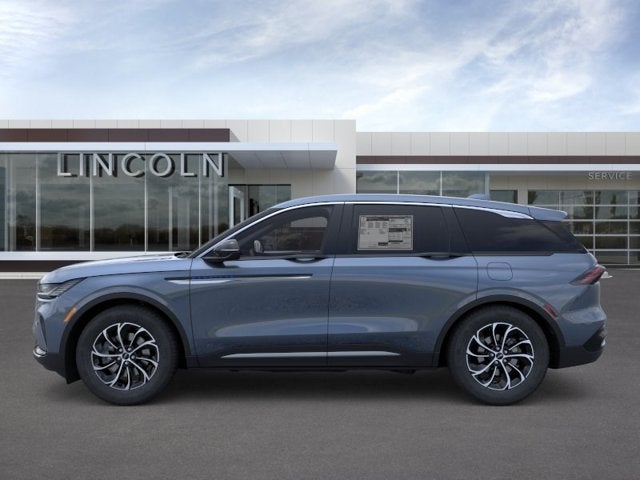 2026 Lincoln NAUTILUS HYBRID Premiere