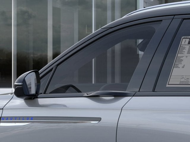 2026 Lincoln NAUTILUS HYBRID Reserve