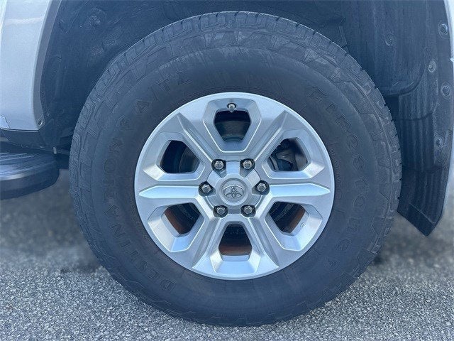 2018 Toyota 4 RUNNER SR5