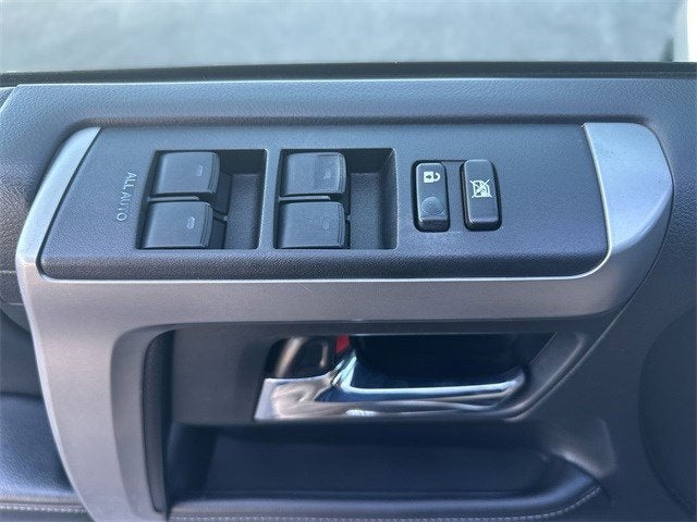 2018 Toyota 4 RUNNER SR5