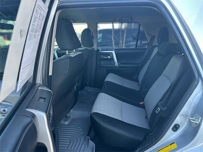 2018 Toyota 4 RUNNER SR5