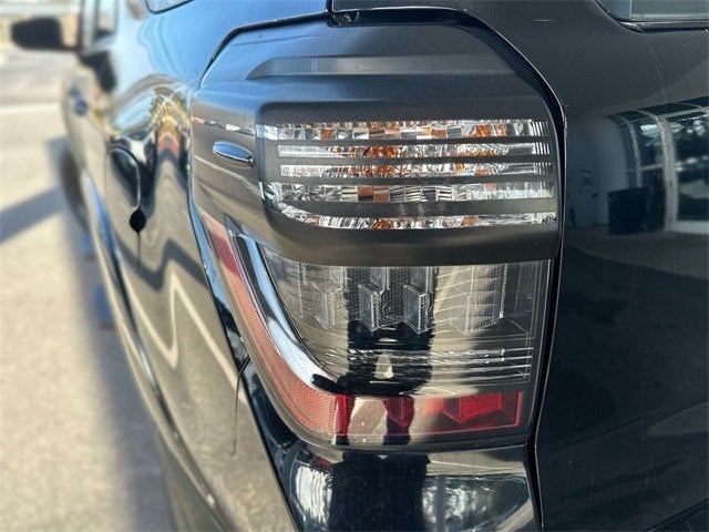 2021 Toyota 4 RUNNER Venture