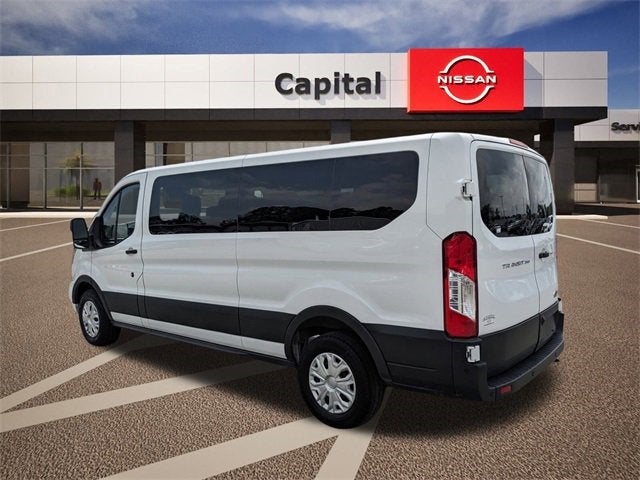 2022 Ford Transit Passenger Wagon XLT