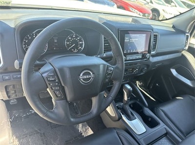 2024 Nissan Frontier SL