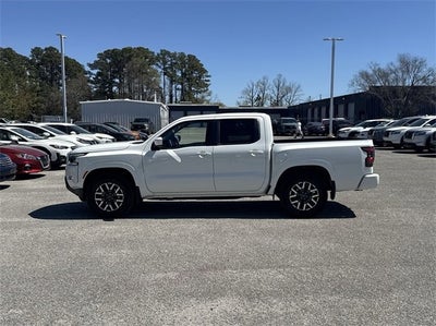 2024 Nissan Frontier SL