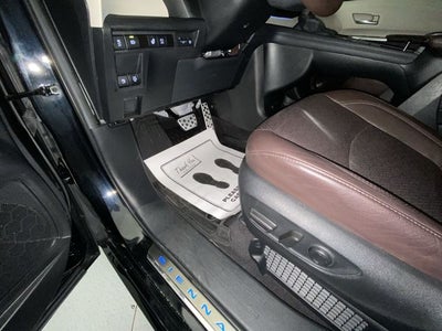 2023 Toyota Sienna Platinum 7 Passenger