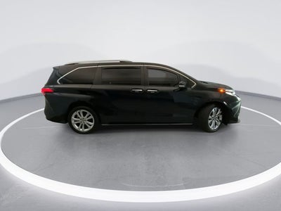 2023 Toyota Sienna Platinum 7 Passenger