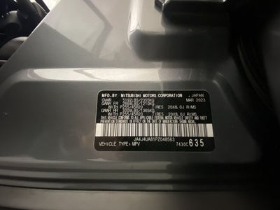 2023 Mitsubishi Outlander SE