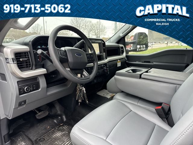 2026 Ford F-450SD GOOSENECK Commercial