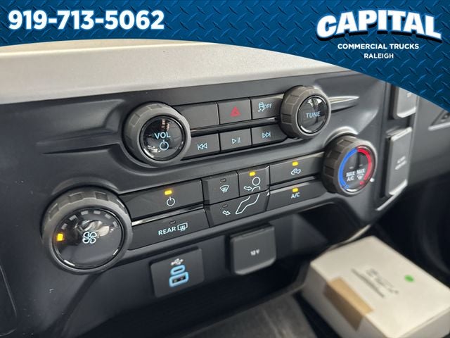 2026 Ford F-350SD GOOSENECK Commercial