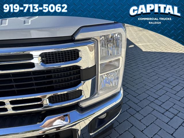 2025 Ford F-350SD 10FT DUMP/NO SIDES Commercial