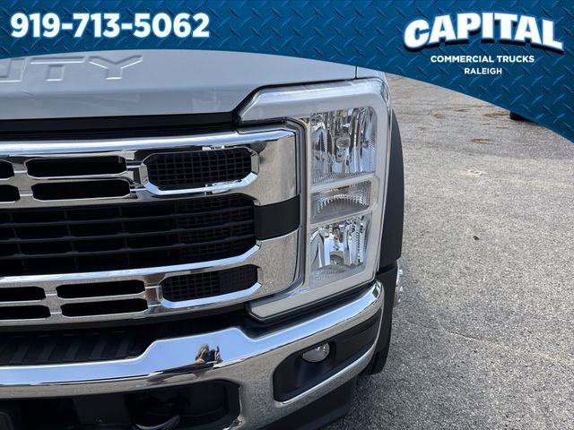 2025 Ford F-450SD XLT Commercial