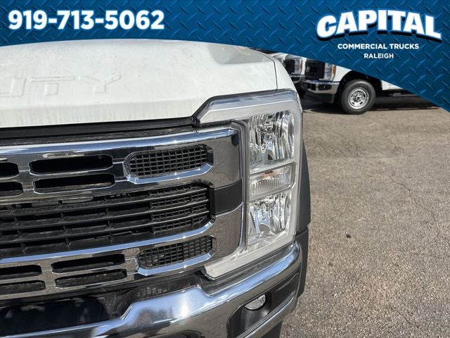 2025 Ford F-450SD GOOSENECK Commercial