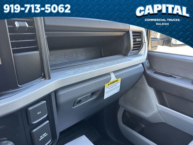 2025 Ford F-450SD GOOSENECK Commercial