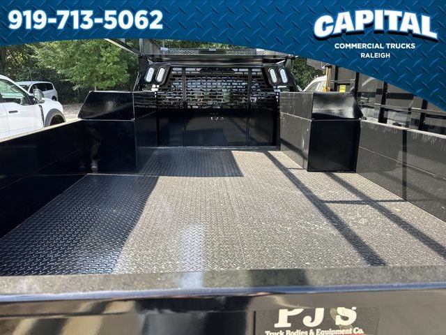 2026 Ford F-450SD FREEDOM BODY Commercial