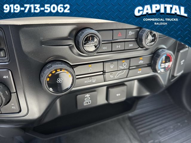 2026 Ford F-450SD GOOSENECK Commercial