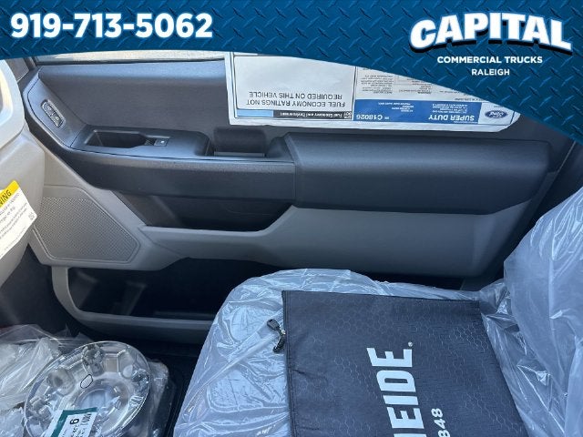2027 Ford F-250SD 8FT SERVICE BODY Commercial