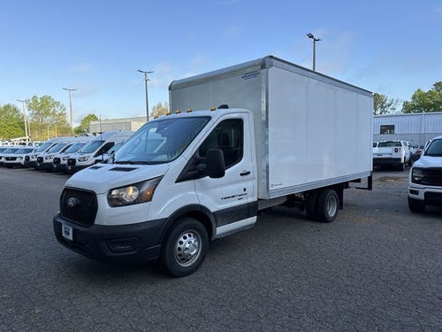 2026 Ford Transit-350 15FT BOX/RAMP Commercial
