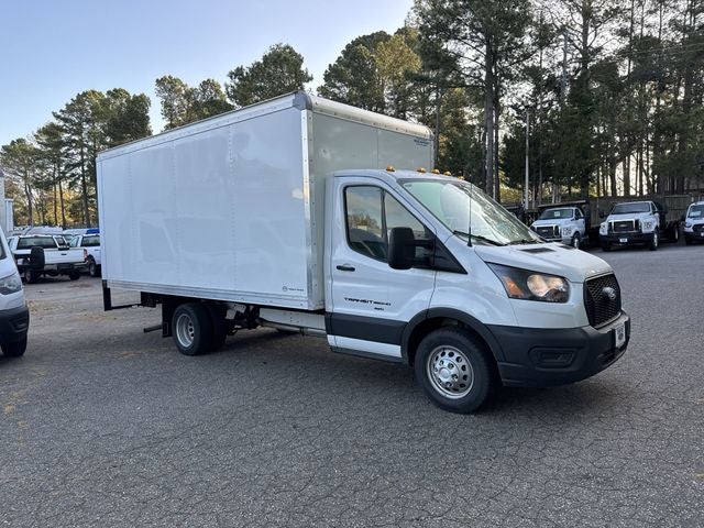 2026 Ford Transit-350 15FT BOX/RAMP Commercial