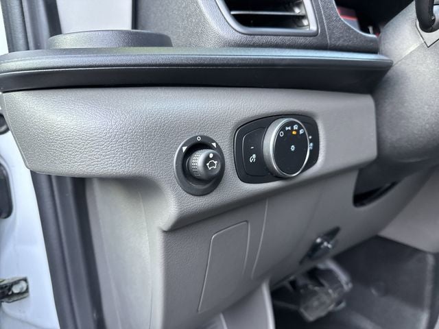 2026 Ford Transit-350 15FT BOX/RAMP Commercial