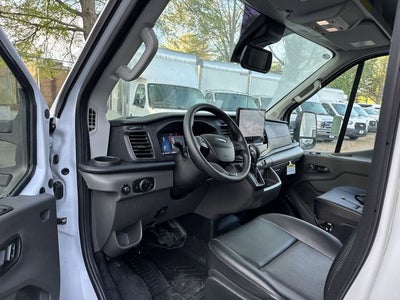 2026 Ford Transit-350 15FT BOX/RAMP Commercial