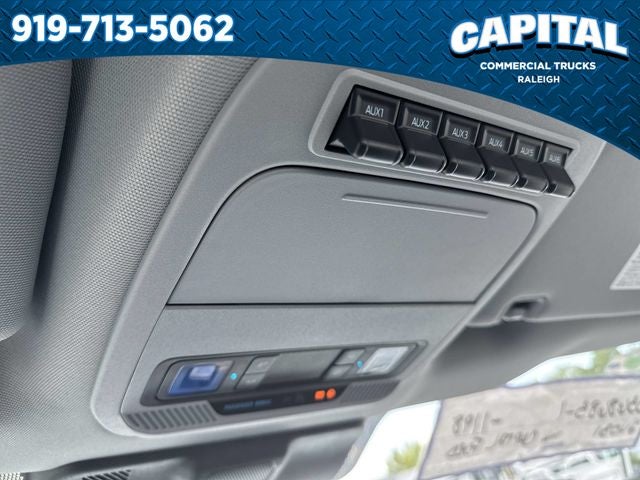 2026 Ford F-550SD 16FT BOX/LIFTGATE Commercial