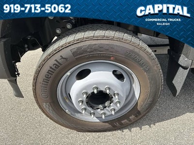 2026 Ford F-550SD 16FT BOX/LIFTGATE Commercial