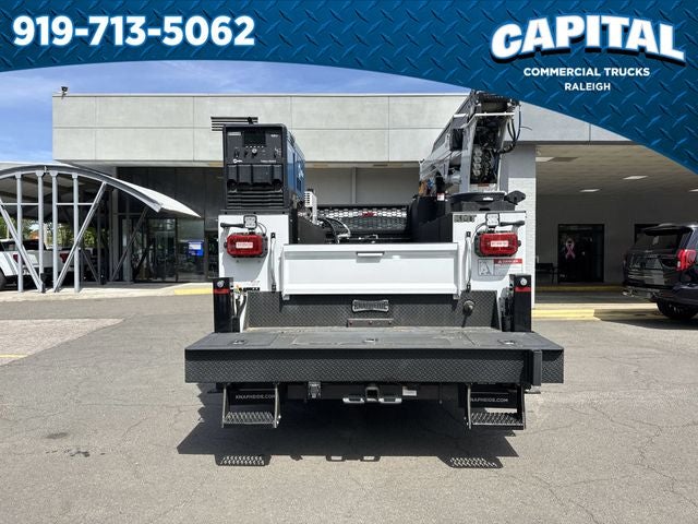 2025 Ford F-550SD 11FT CRANE BODY Commercial
