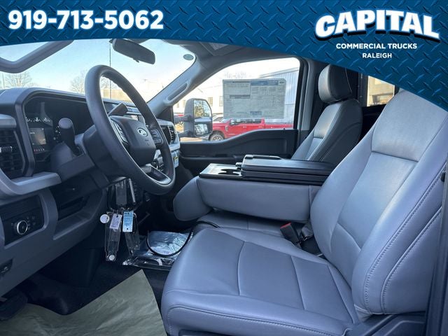 2025 Ford F-600SD 16FT DUMP/SHORT SIDES Commercial