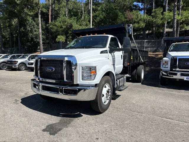 2027 Ford F-650SD 16FT DUMP/SHORT SIDES Commercial