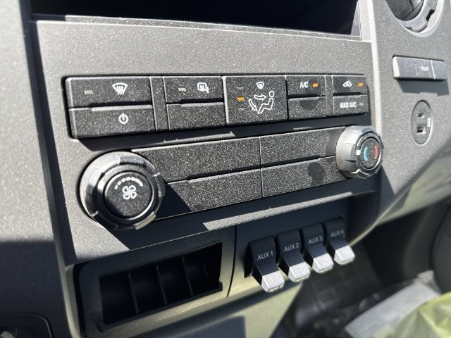 2027 Ford F-650SD 16FT DUMP/SHORT SIDES Commercial