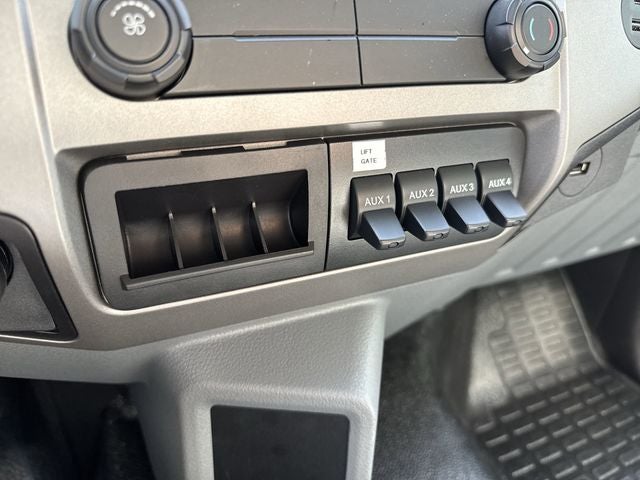 2026 Ford F-750SD 26FT BOX/RAILGATE Commercial