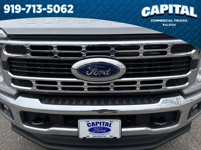 2024 Ford F-350SD FREEDOM BODY Commercial