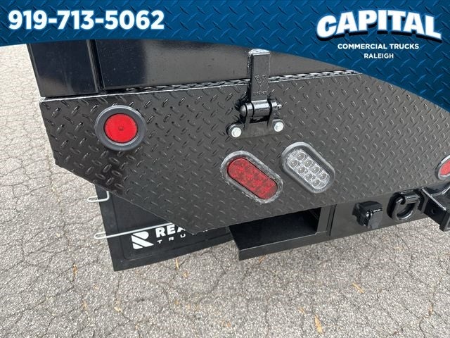 2024 Ford F-350SD FREEDOM BODY Commercial