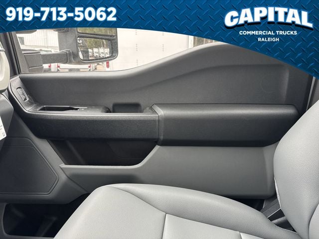 2024 Ford F-350SD FREEDOM BODY Commercial